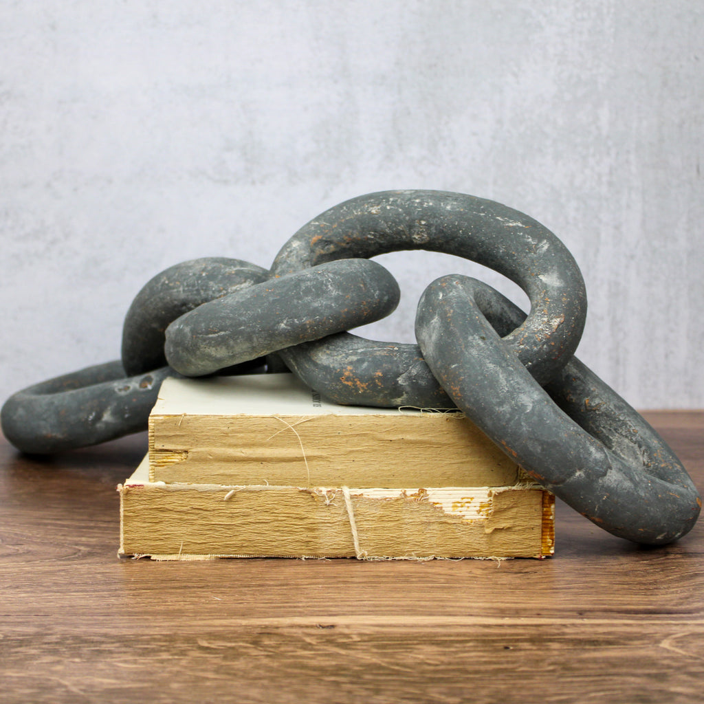 Carved Sandstone Chain Décor