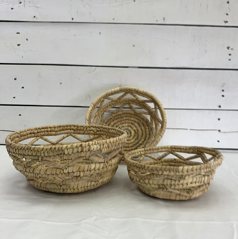 S/3 Hand Woven Grass Baskets